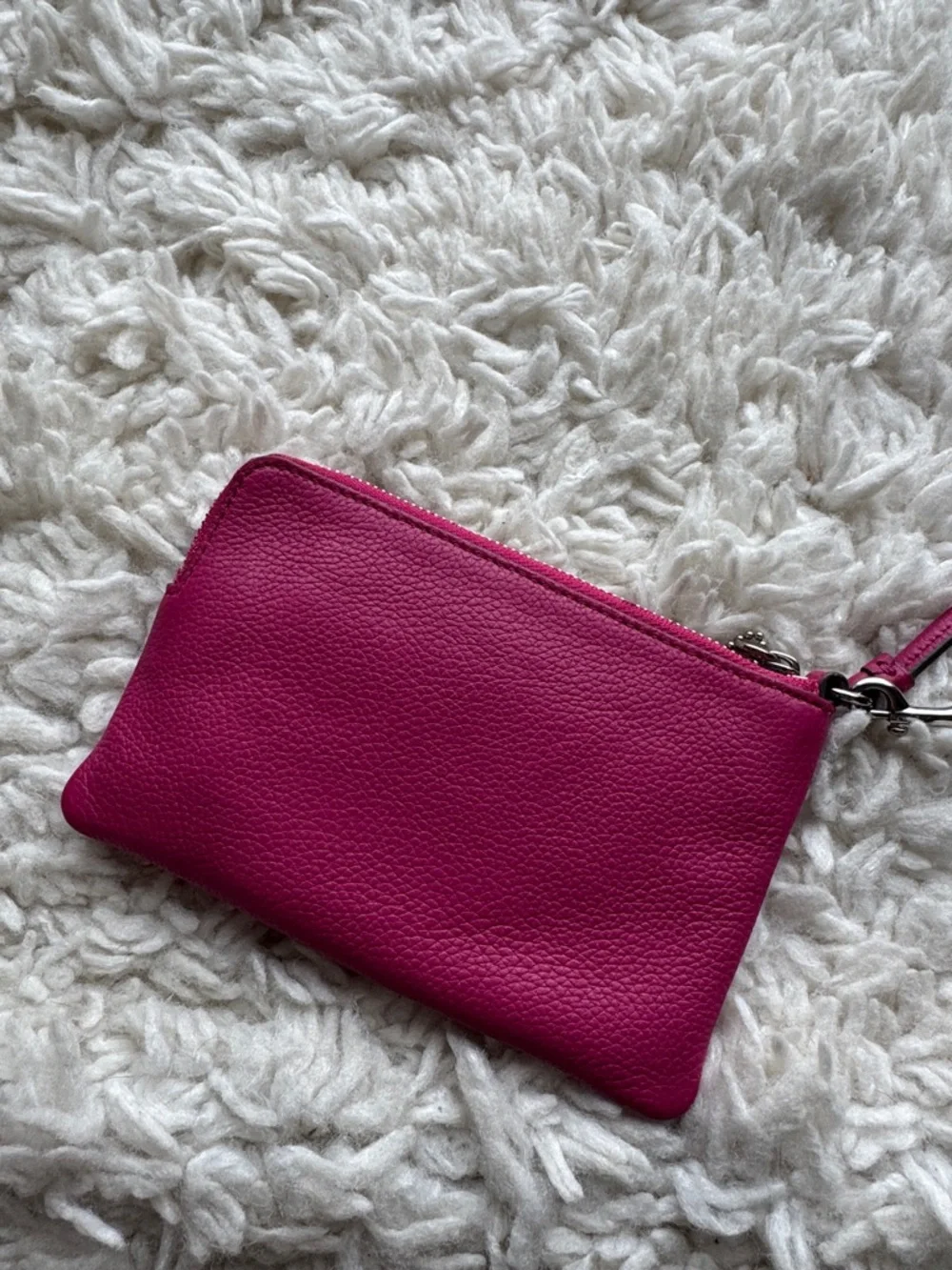Coach‎ Pink Leather Wristlet